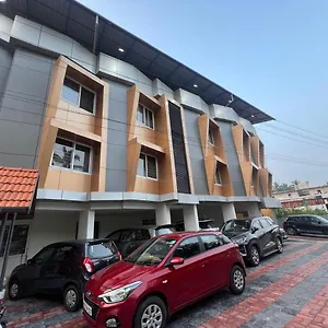Lodge Ashtapadi
